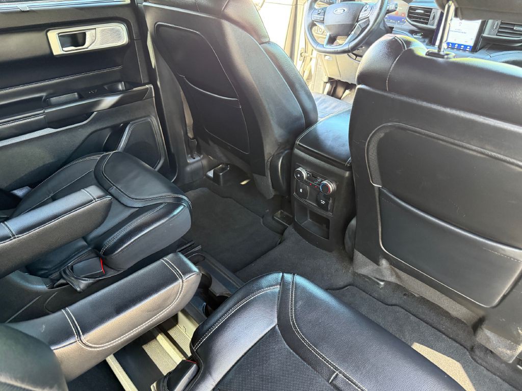 2020 Ford Explorer Image 15