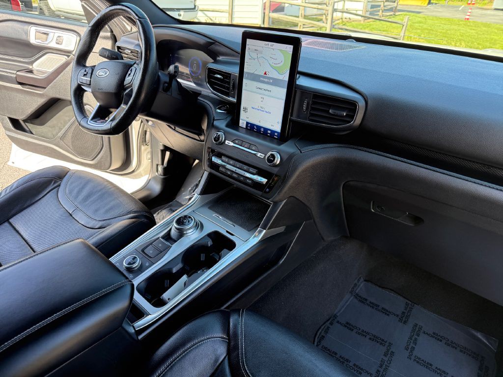 2020 Ford Explorer Image 16