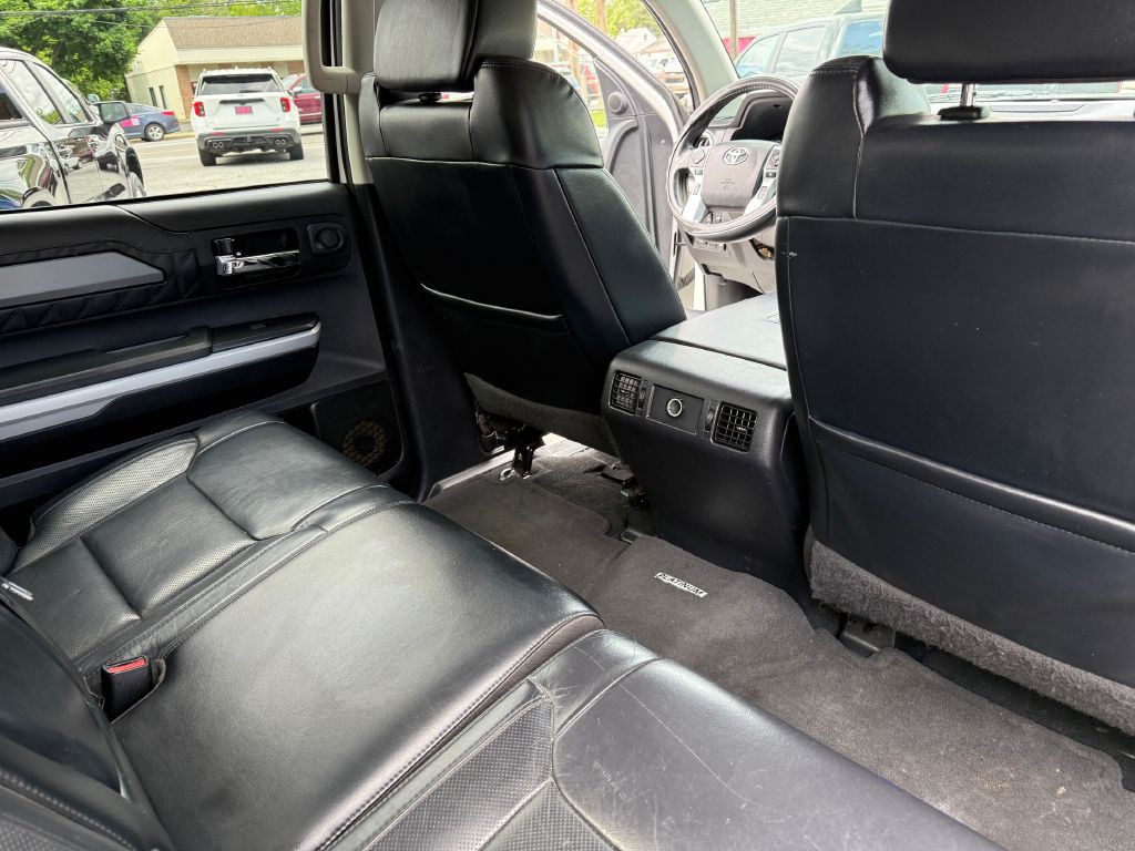2018 Toyota Tundra Image 12