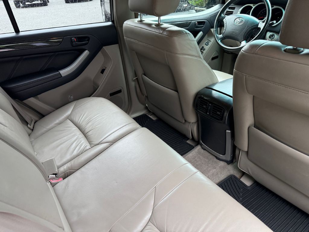 2003 Toyota 4Runner Image 11