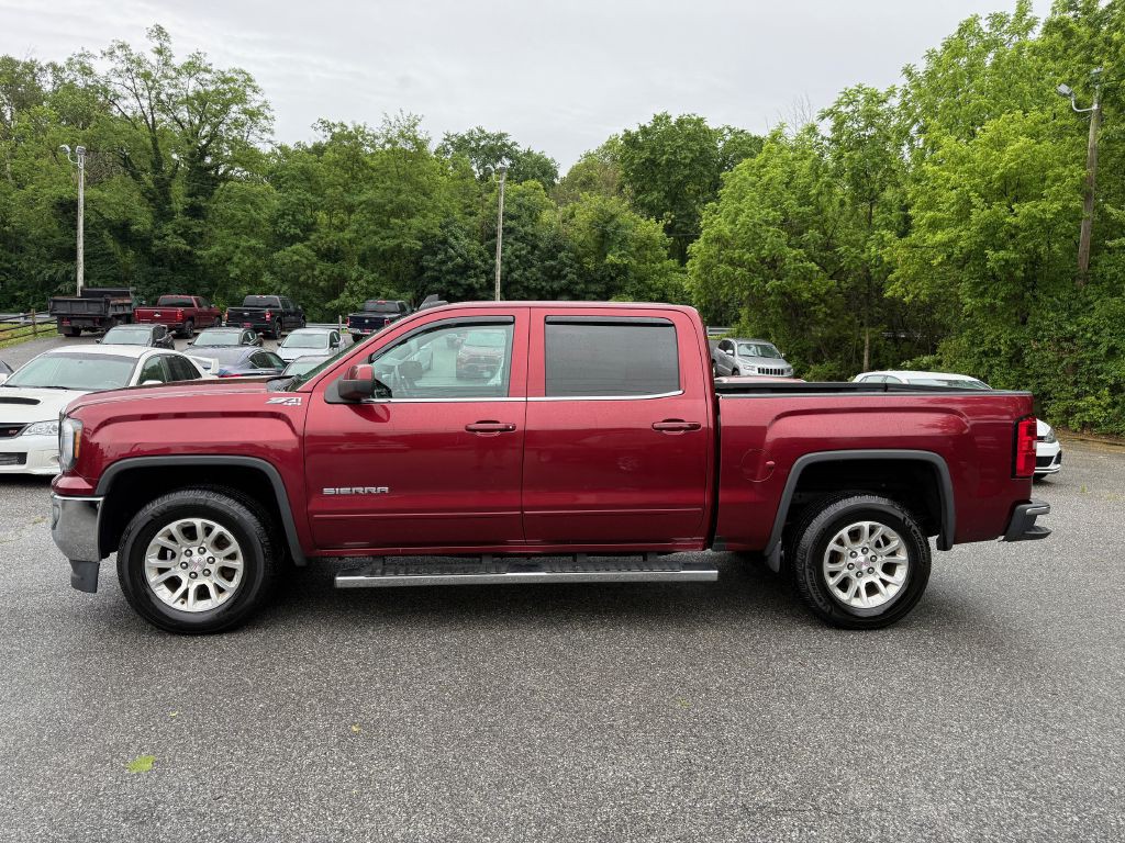 2017 GMC Sierra Image 2
