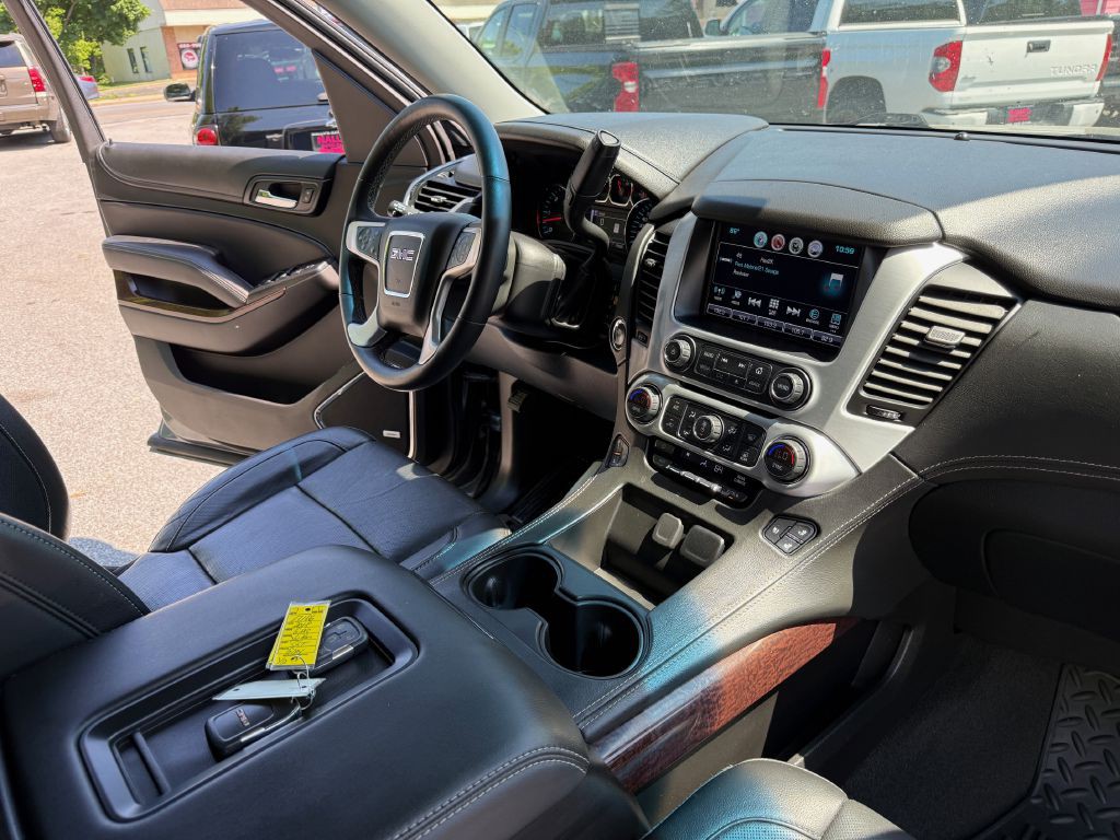2018 GMC Yukon Image 10
