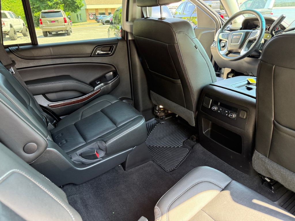 2018 GMC Yukon Image 14