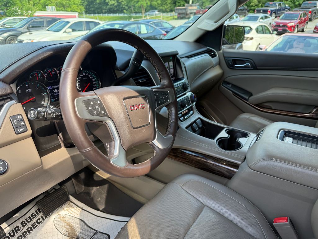 2017 GMC Yukon Image 9