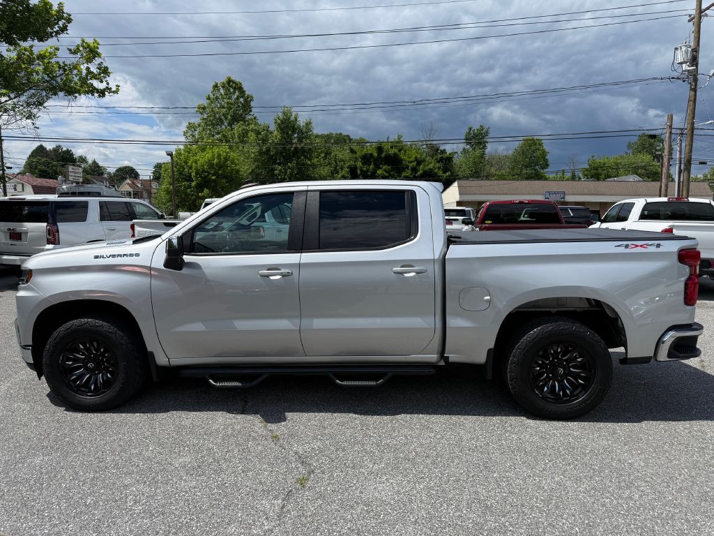 2021 Chevrolet Silverado 1500 Image 2