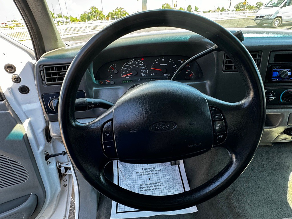 2002 Ford F-250 Image 14