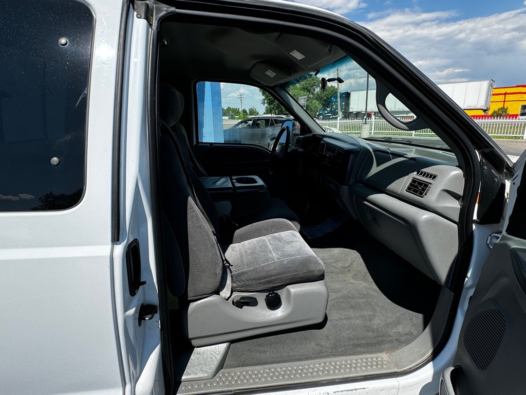 2002 Ford F-250 Image 22