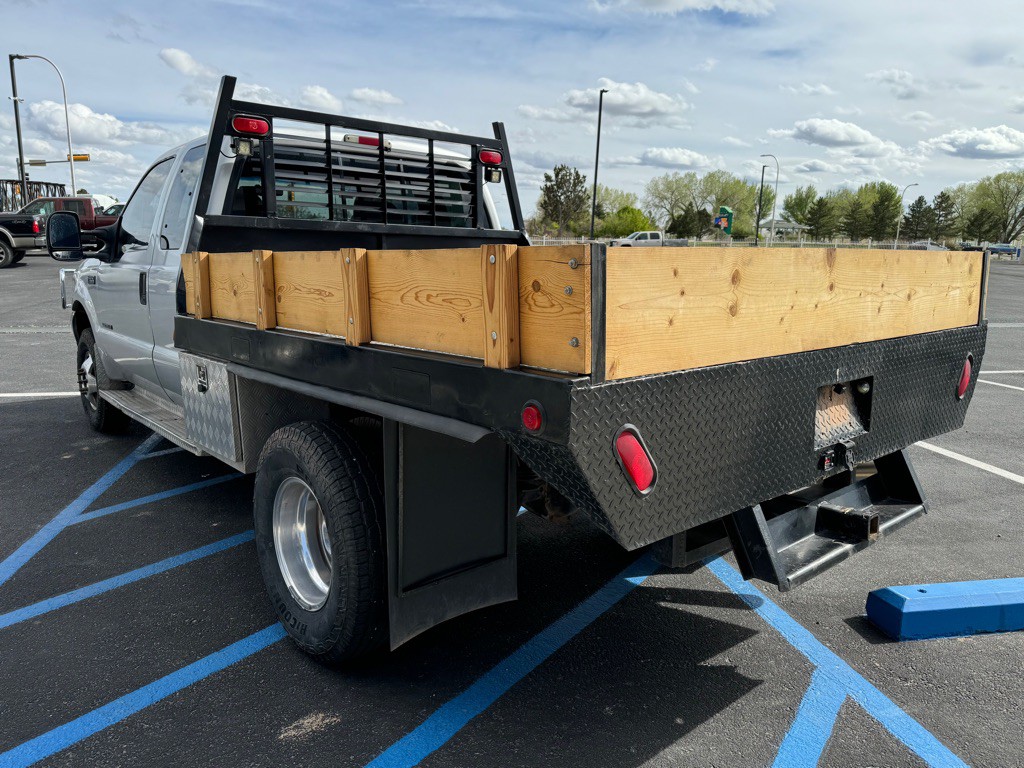 2001 Ford F-350 Image 5