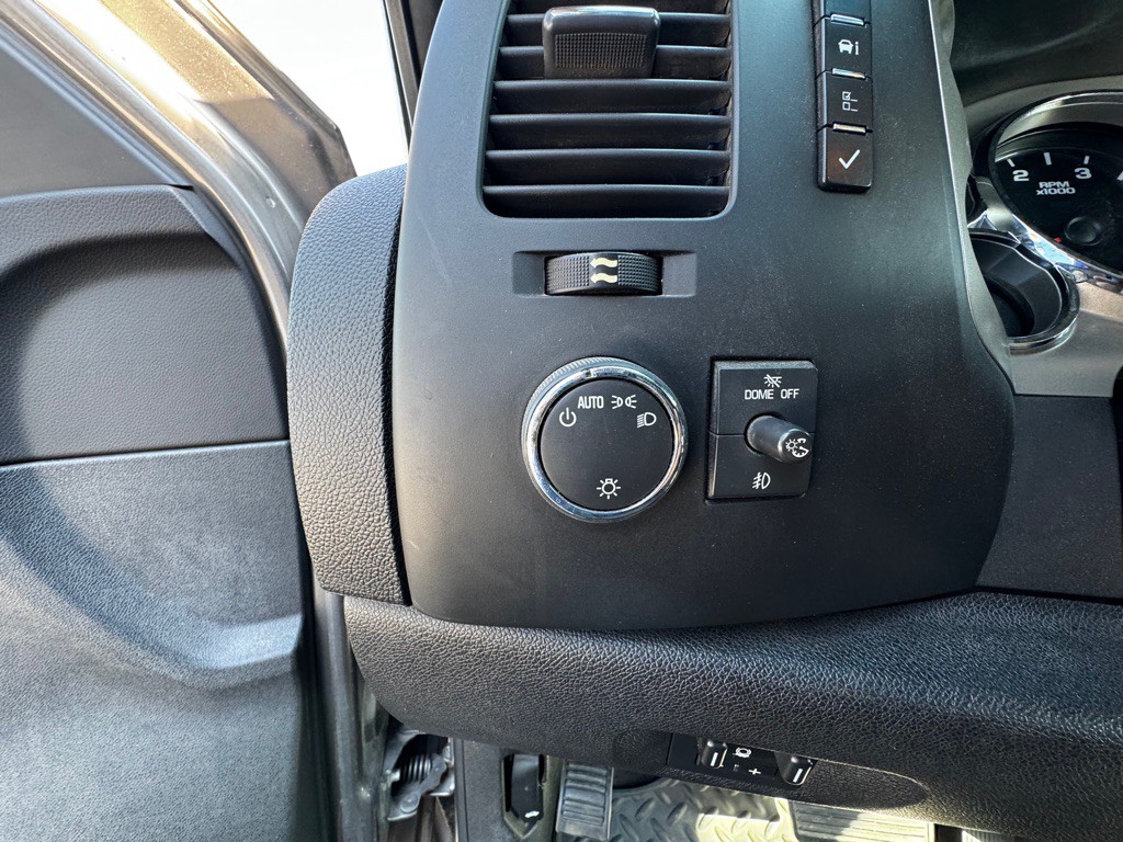 2013 Chevrolet Silverado 1500 Image 19