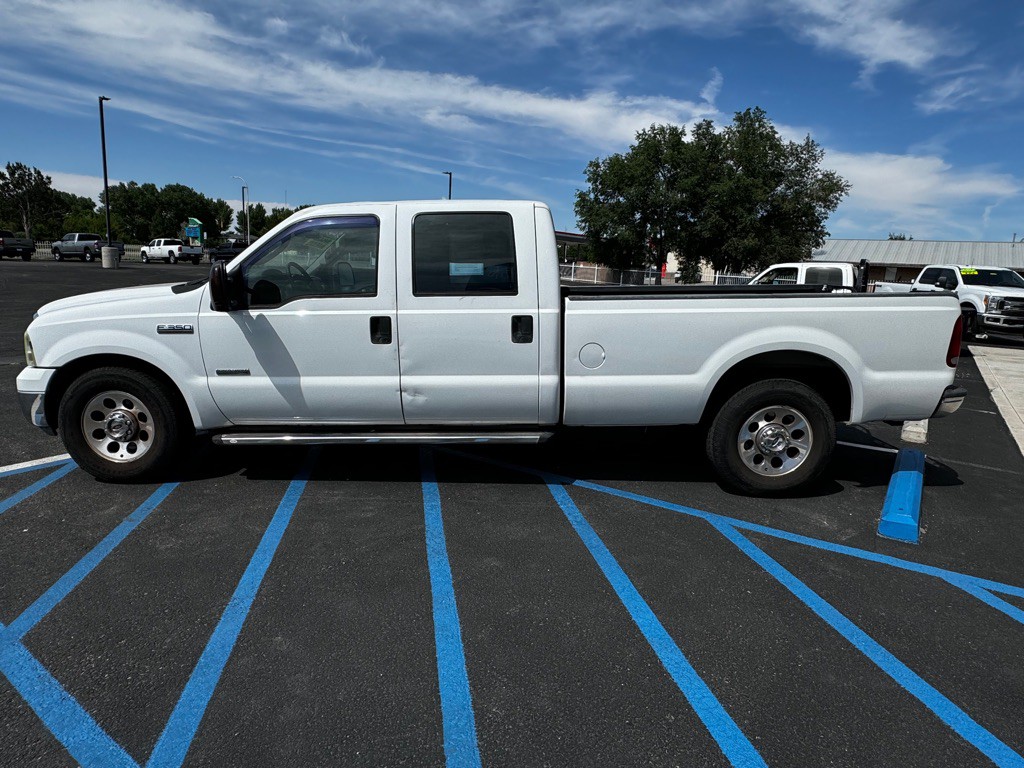 2005 Ford F-350 Image 5