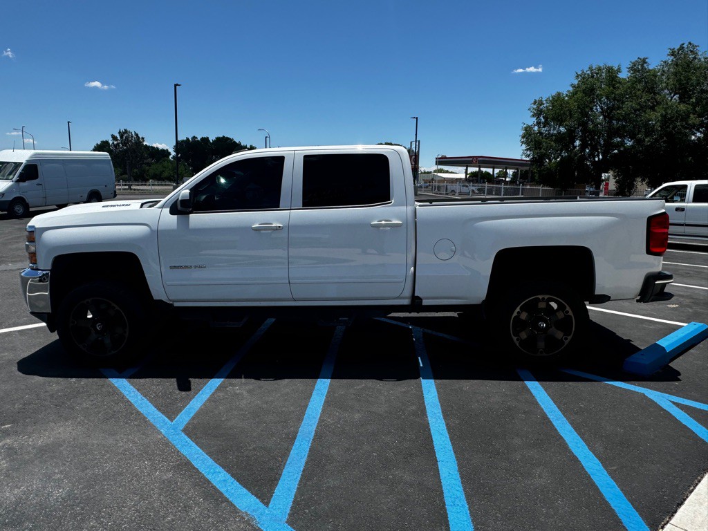 2018 Chevrolet Silverado 1500 Image 8