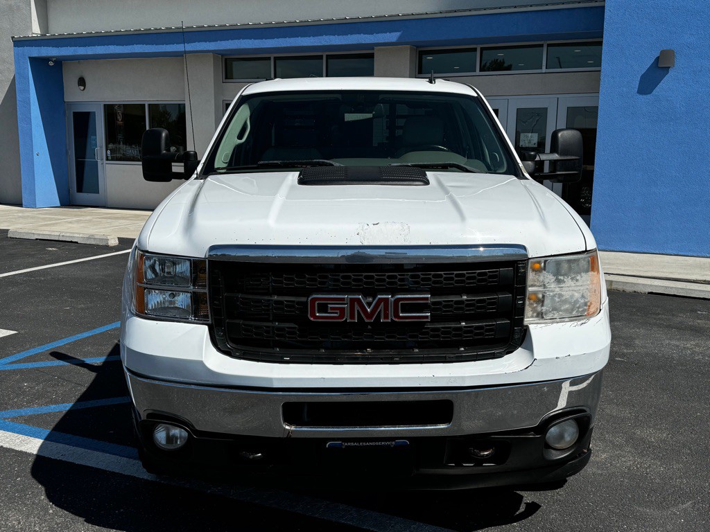 2014 GMC Sierra 2500 Image 8