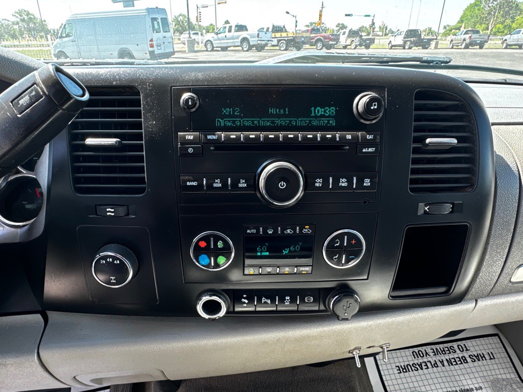 2014 GMC Sierra 2500 Image 16