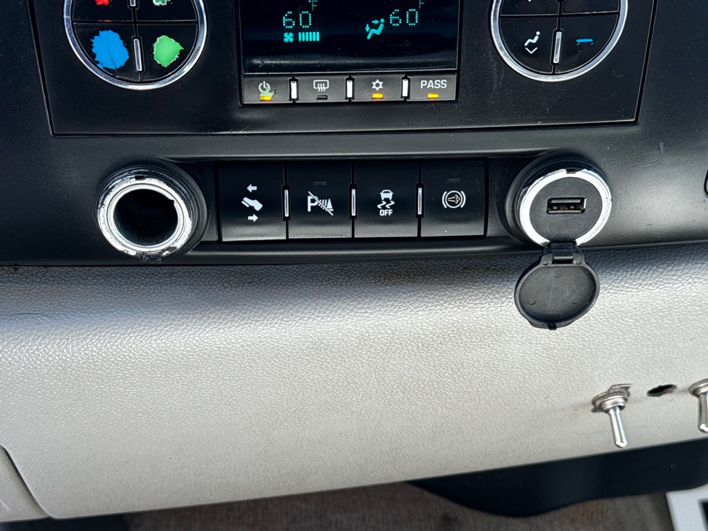 2014 GMC Sierra 2500 Image 18