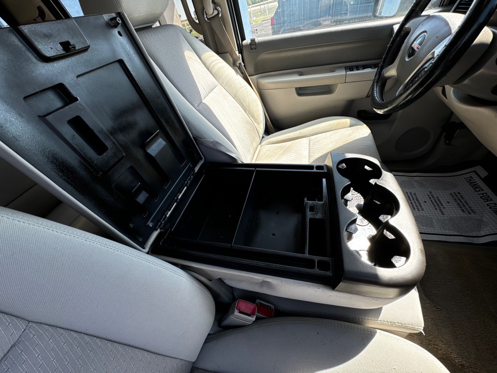 2014 GMC Sierra 2500 Image 27