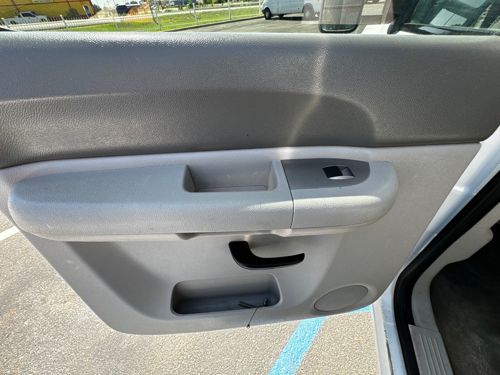 2014 GMC Sierra 2500 Image 31