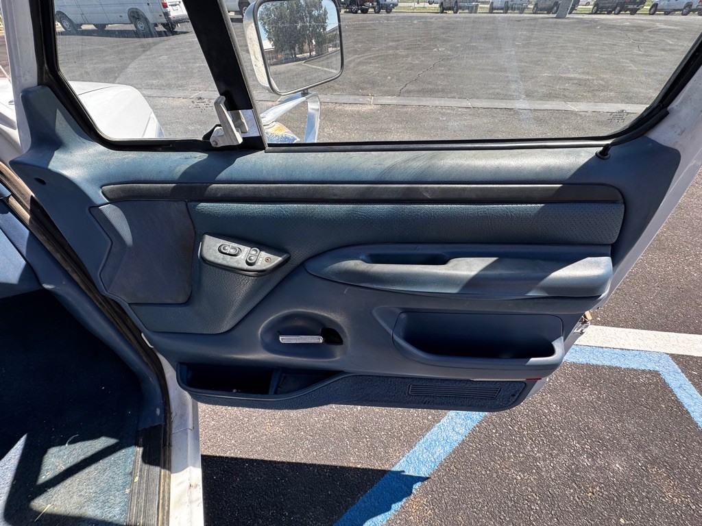 1996 Ford F-150 Image 16