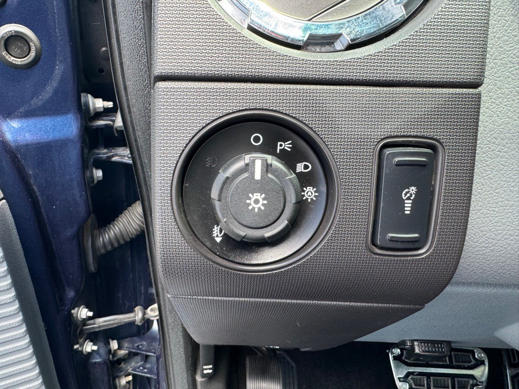 2014 Ford F-250 Image 24