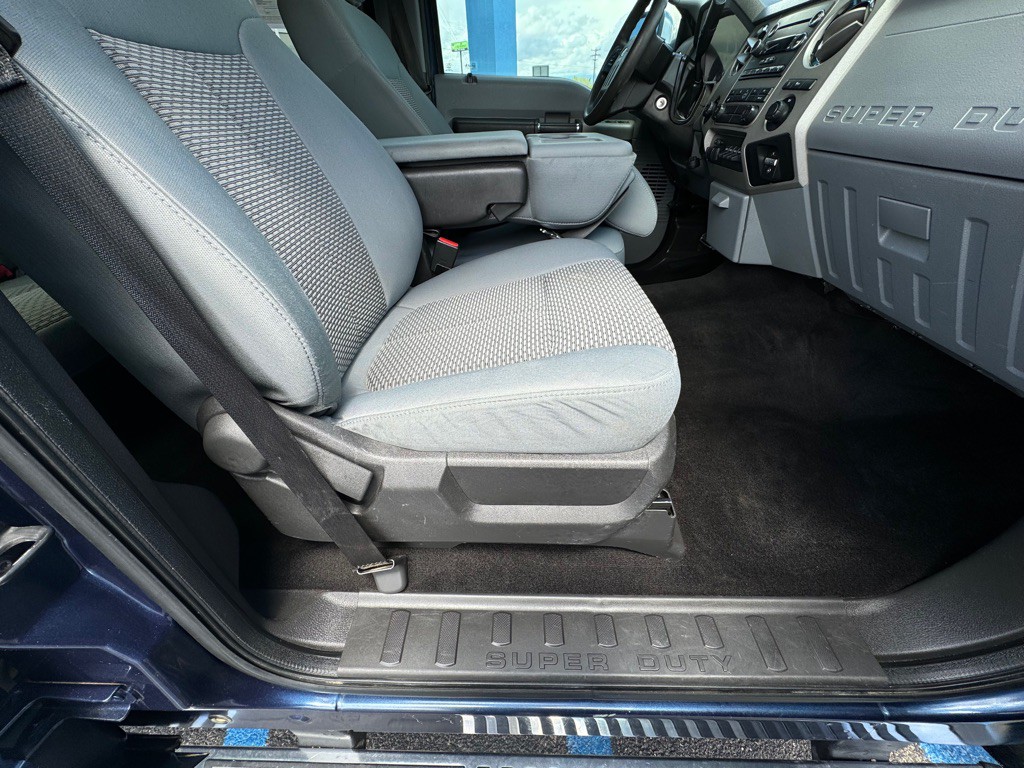2014 Ford F-250 Image 35