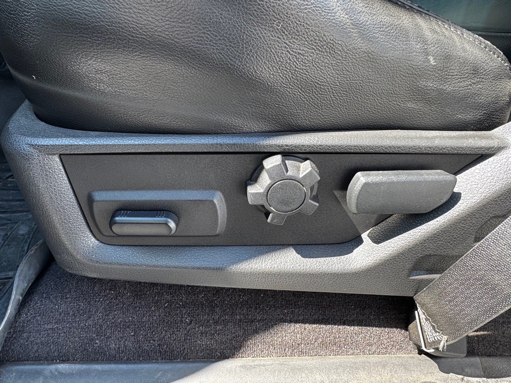 2009 Ford F-350 Image 12