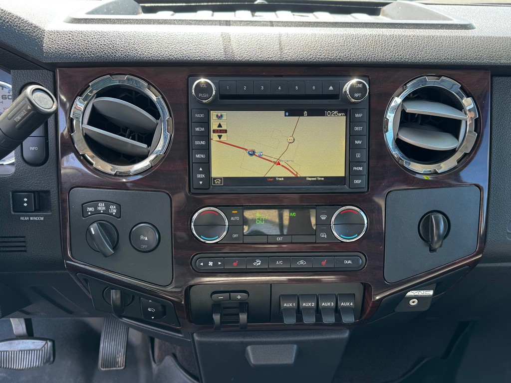 2009 Ford F-350 Image 20