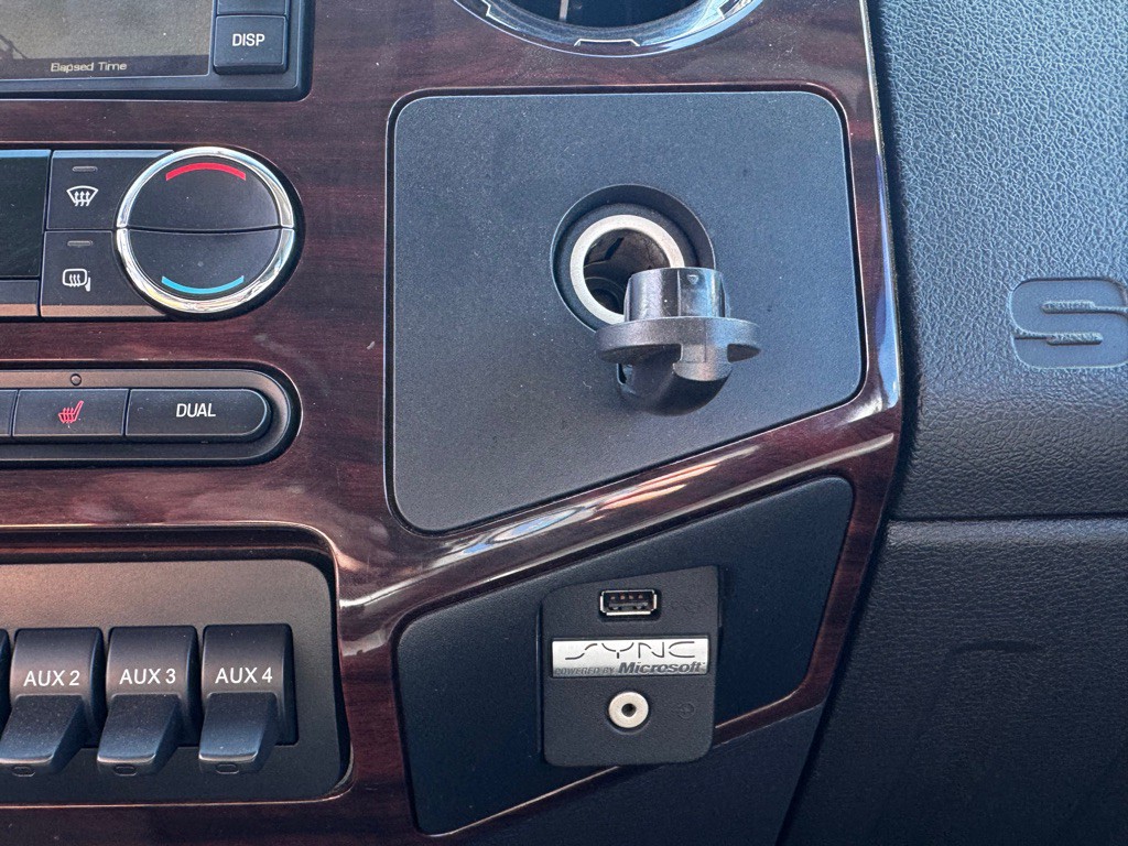 2009 Ford F-350 Image 26
