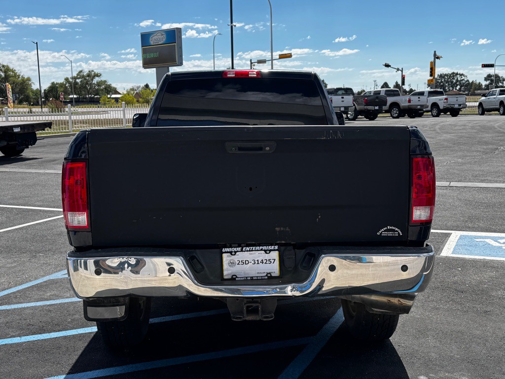 2017 RAM 2500 Image 3