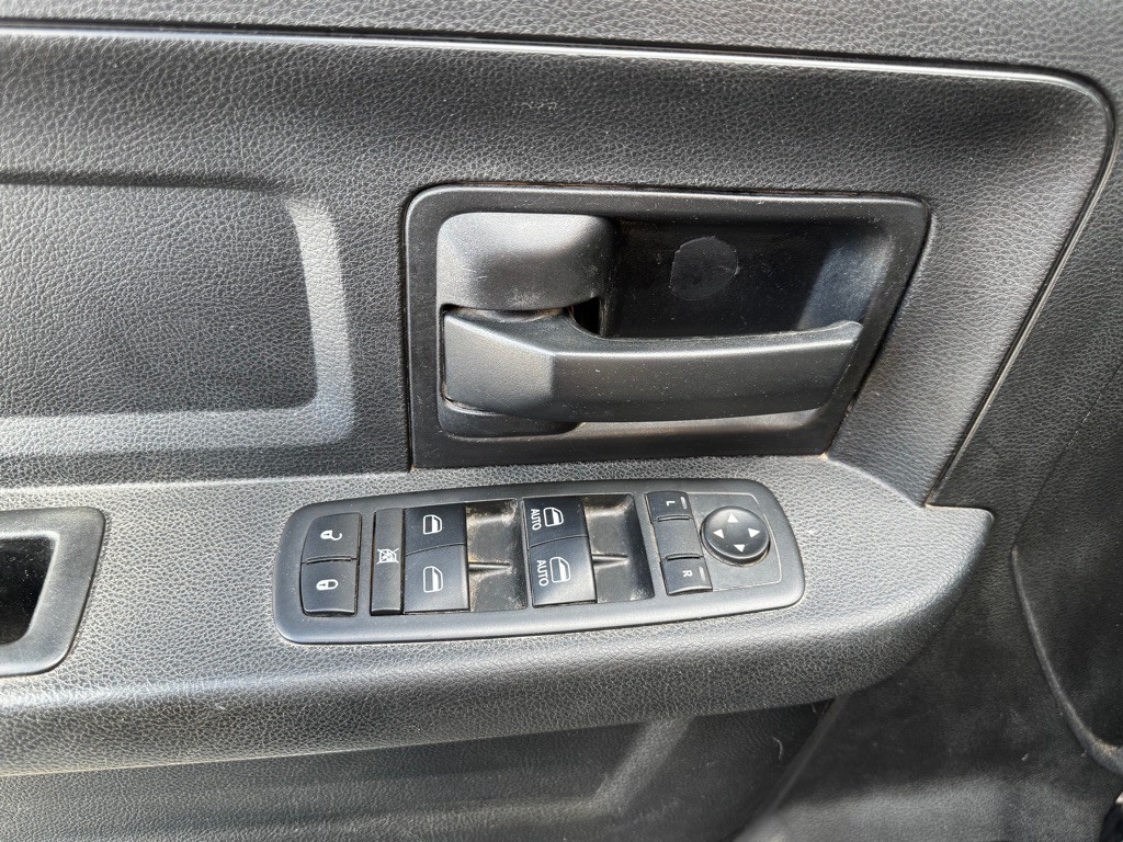 2017 RAM 2500 Image 14