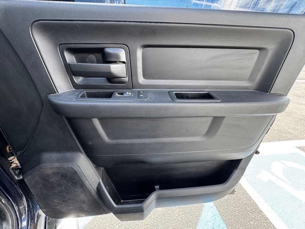 2017 RAM 2500 Image 27