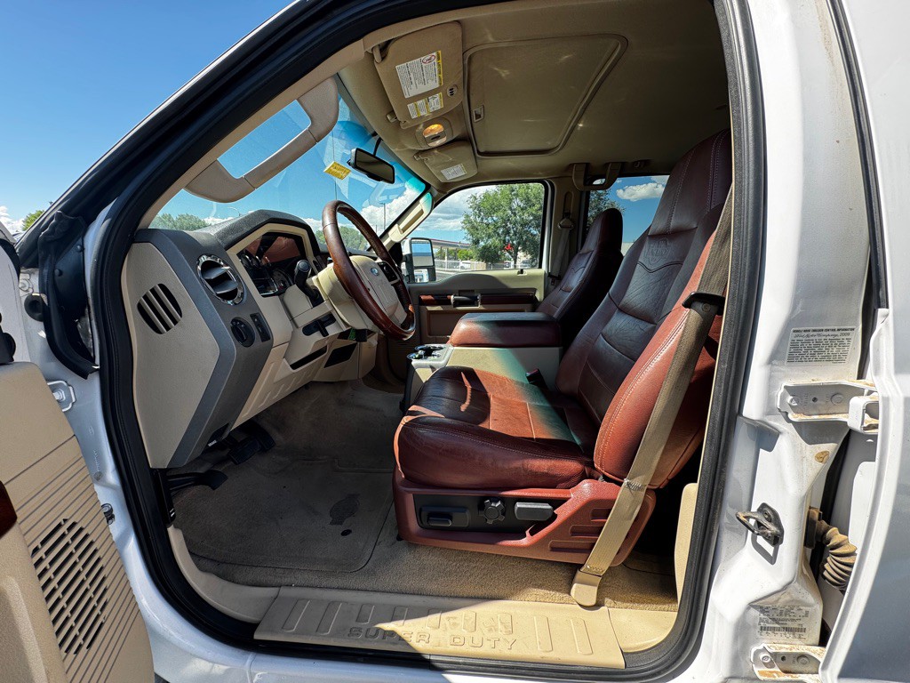 2010 Ford F-350 Image 11