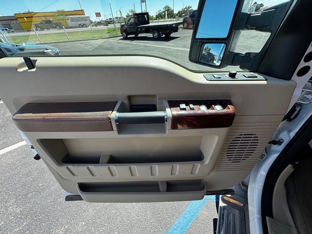 2010 Ford F-350 Image 13