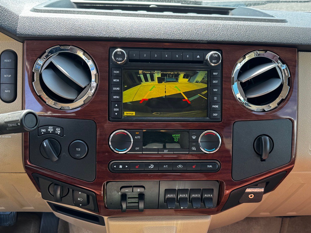 2010 Ford F-350 Image 18