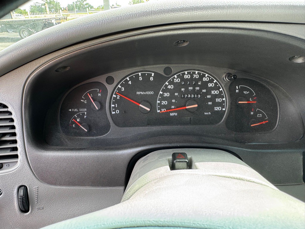 2002 Mazda B-Series Image 13