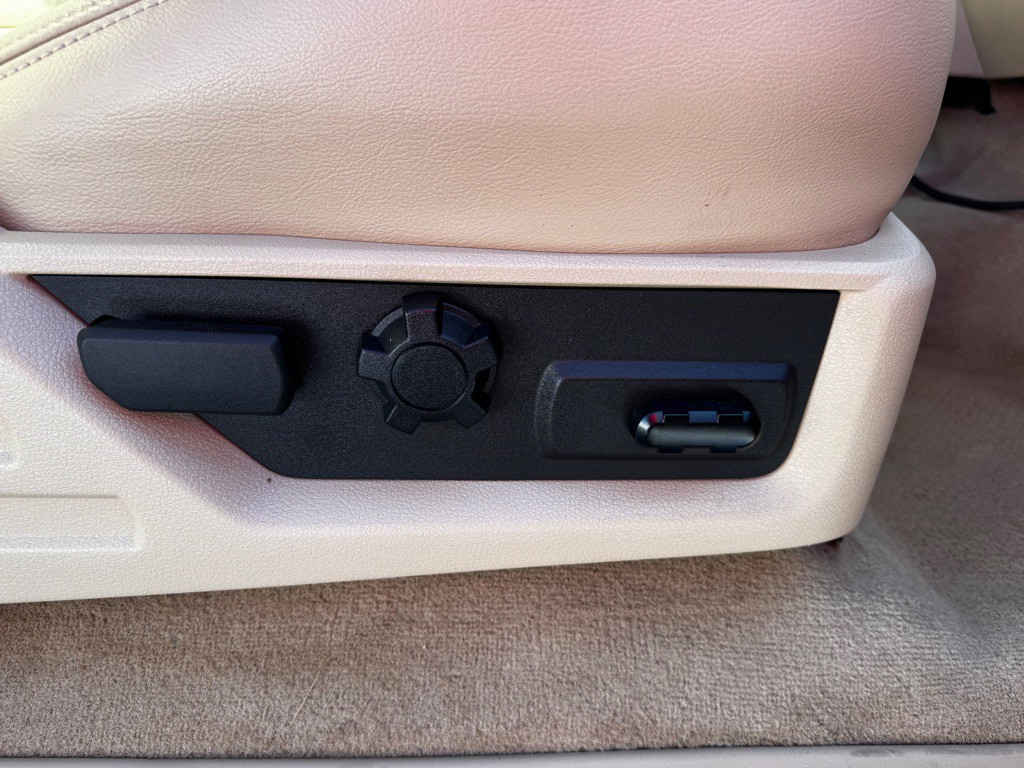 2008 Ford F-350 Image 24