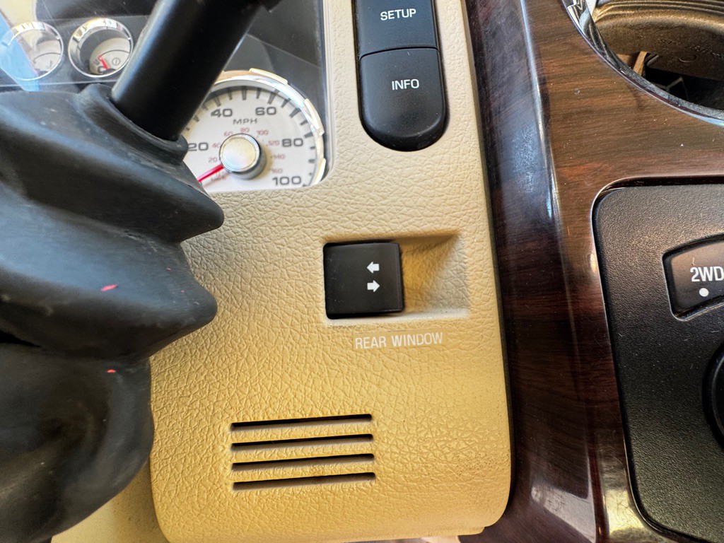 2008 Ford F-350 Image 29