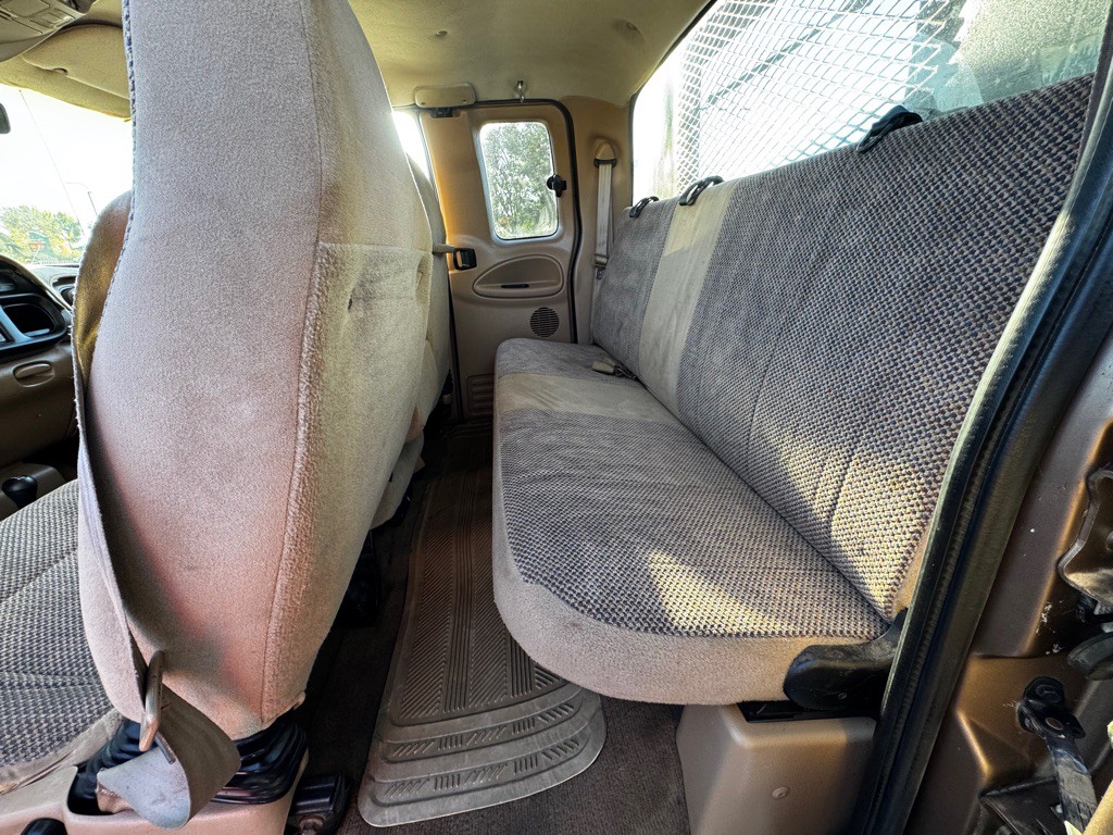 2001 Dodge Ram 2500 Image 17