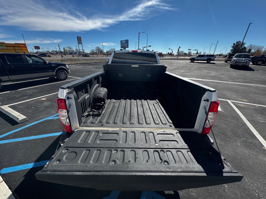 2022 Ford F-350 Image 5