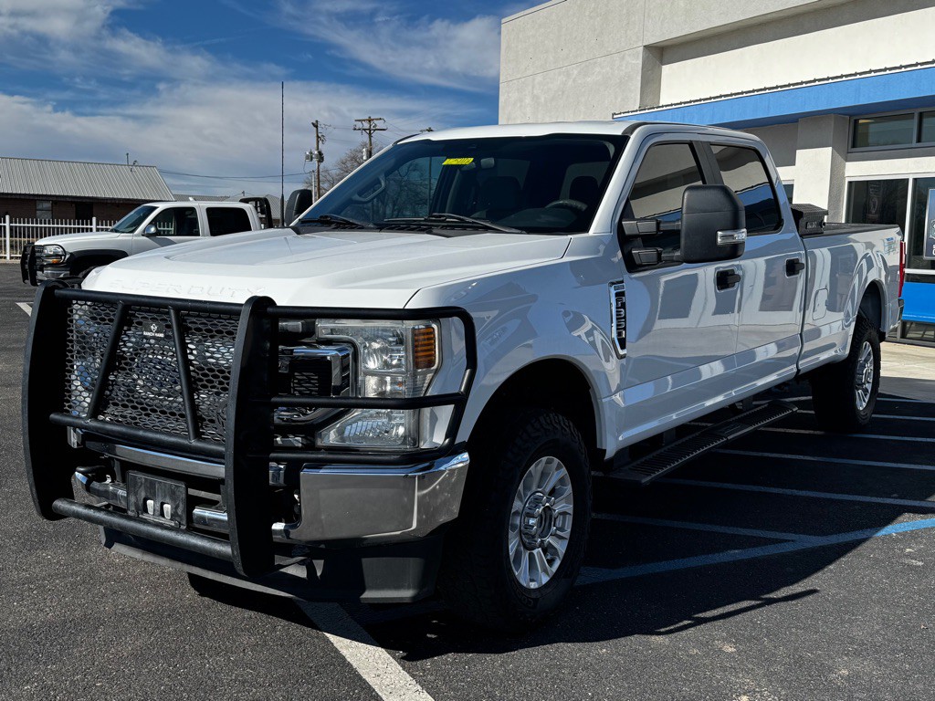 2022 Ford F-350 Image 8
