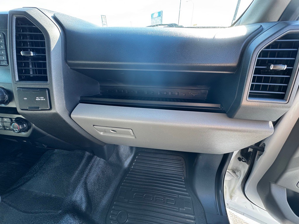 2022 Ford F-350 Image 28