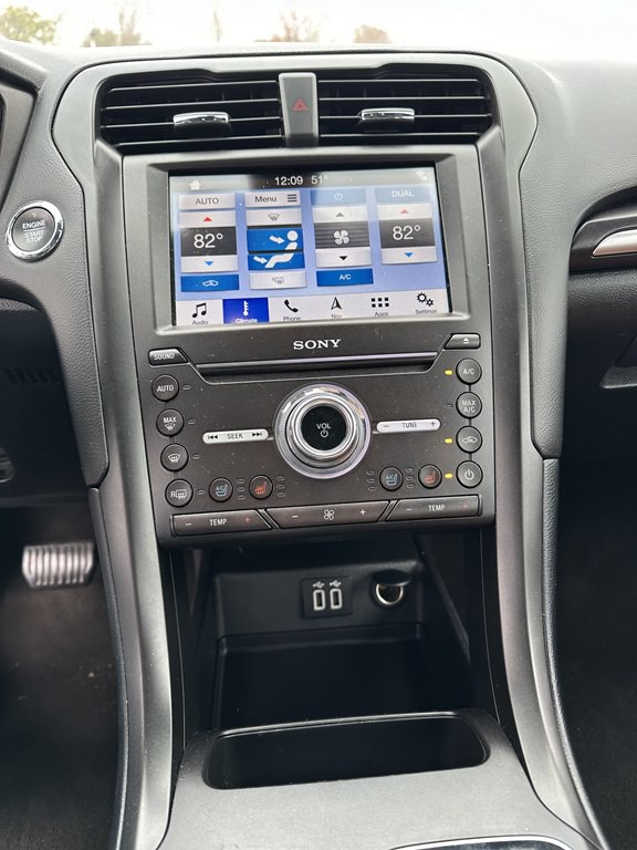 2019 Ford Fusion Image 19