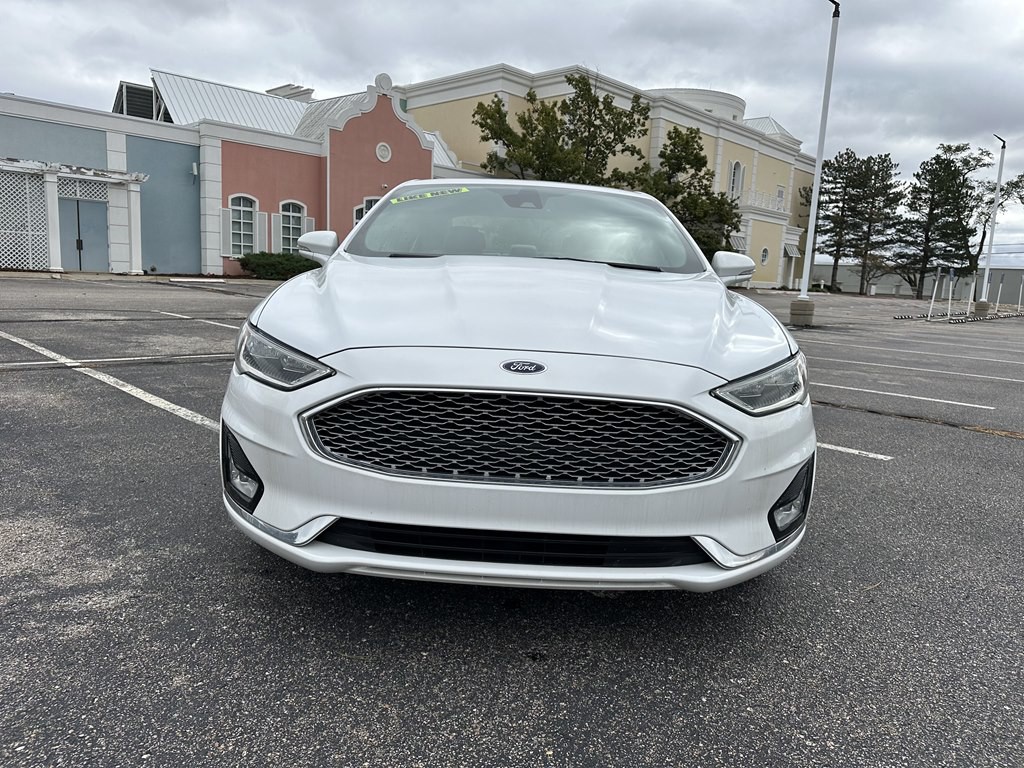 2019 Ford Fusion Image 2
