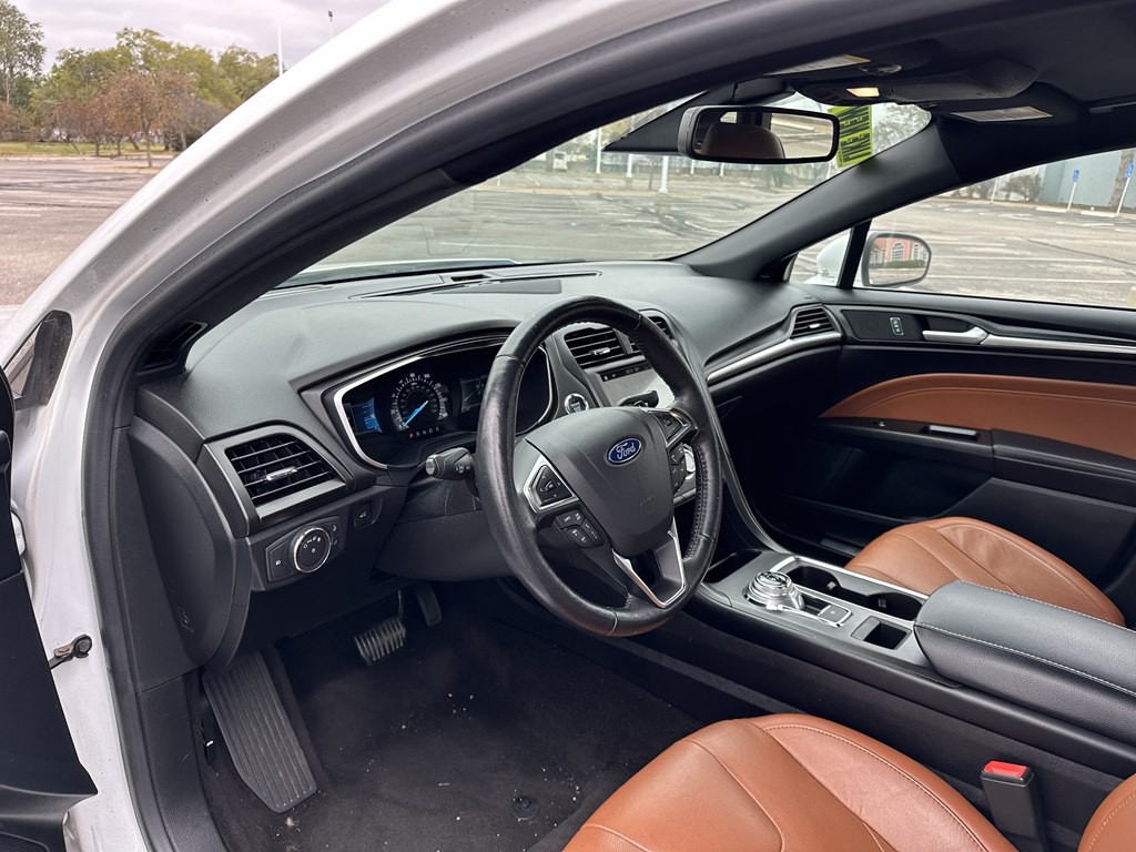 2019 Ford Fusion Image 13