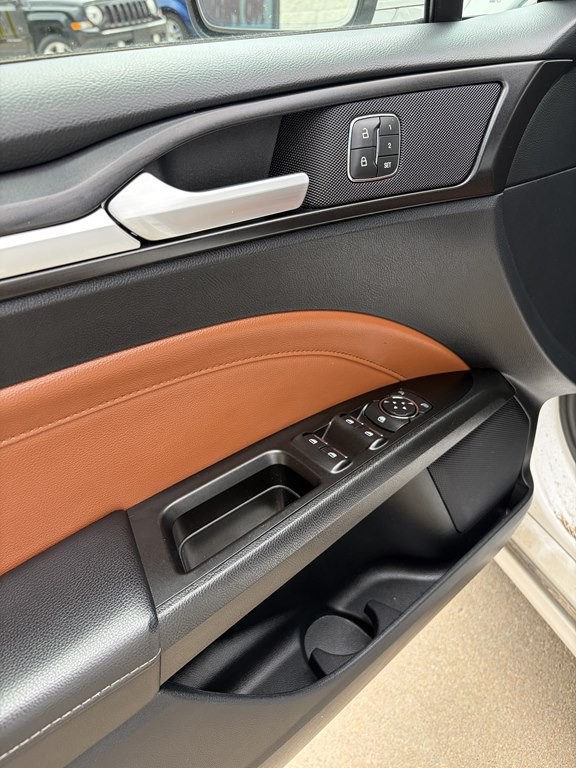 2019 Ford Fusion Image 6