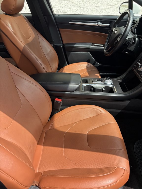 2019 Ford Fusion Image 19