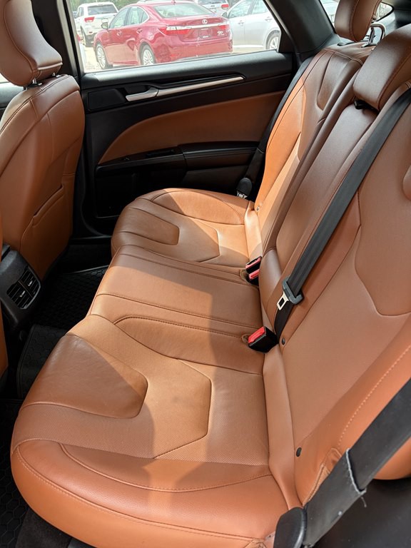 2019 Ford Fusion Image 23
