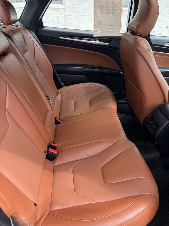 2019 Ford Fusion Image 25