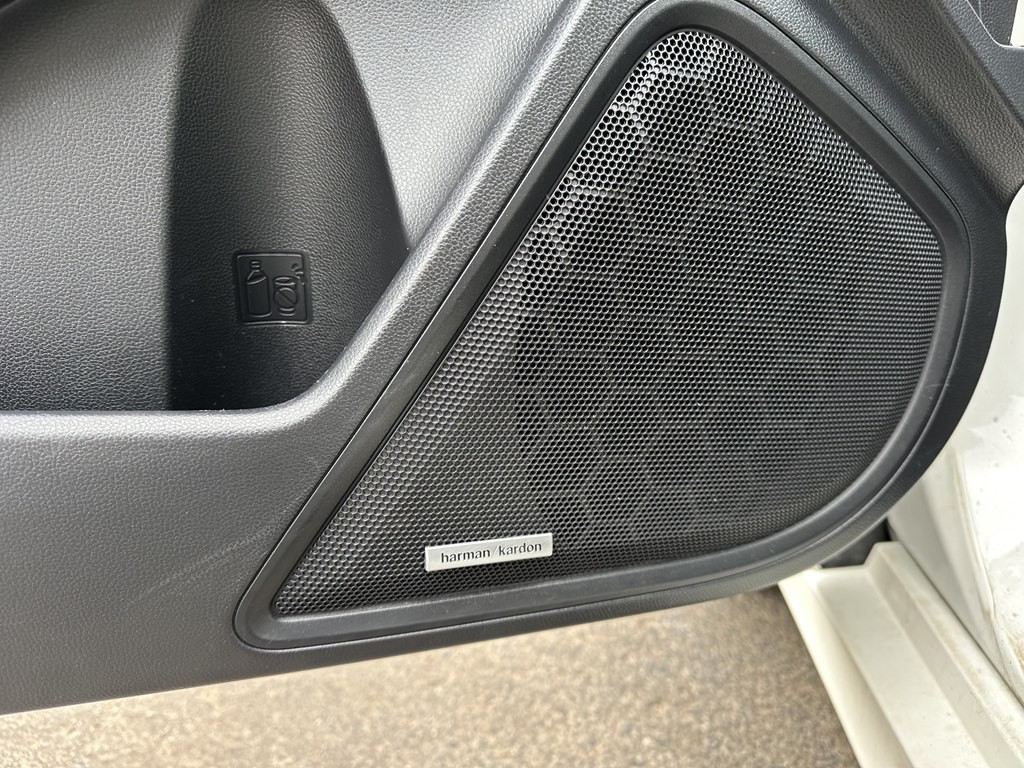2020 Subaru Legacy Image 15