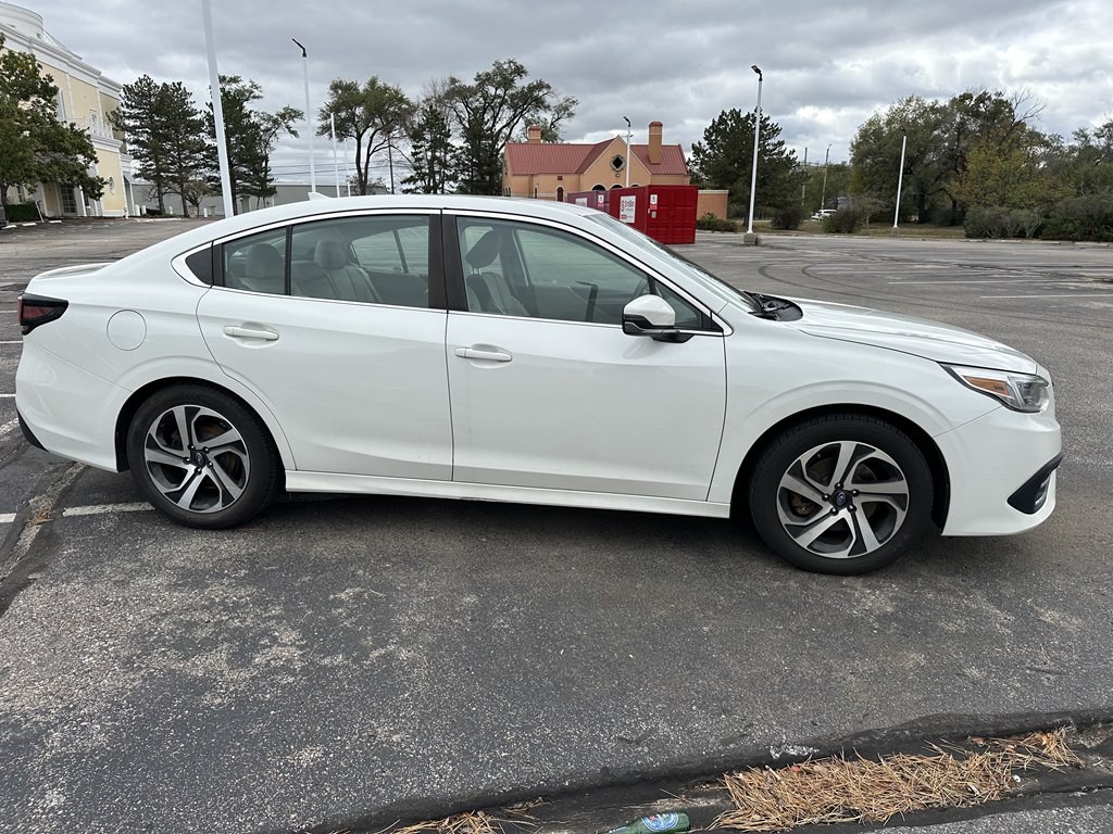 2020 Subaru Legacy Image 3