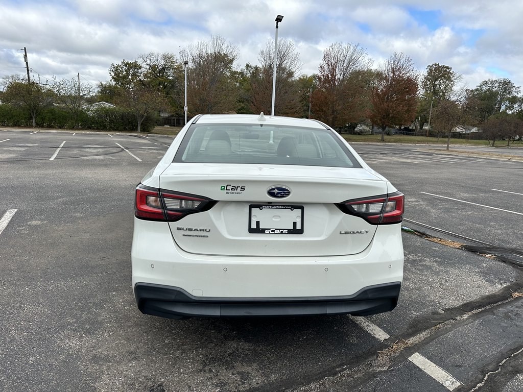 2020 Subaru Legacy Image 11