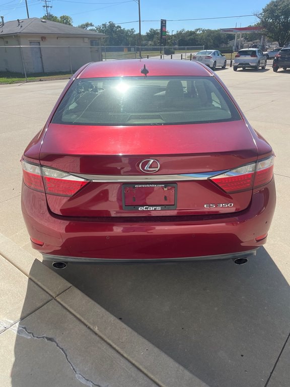 2013 Lexus ES Image 5